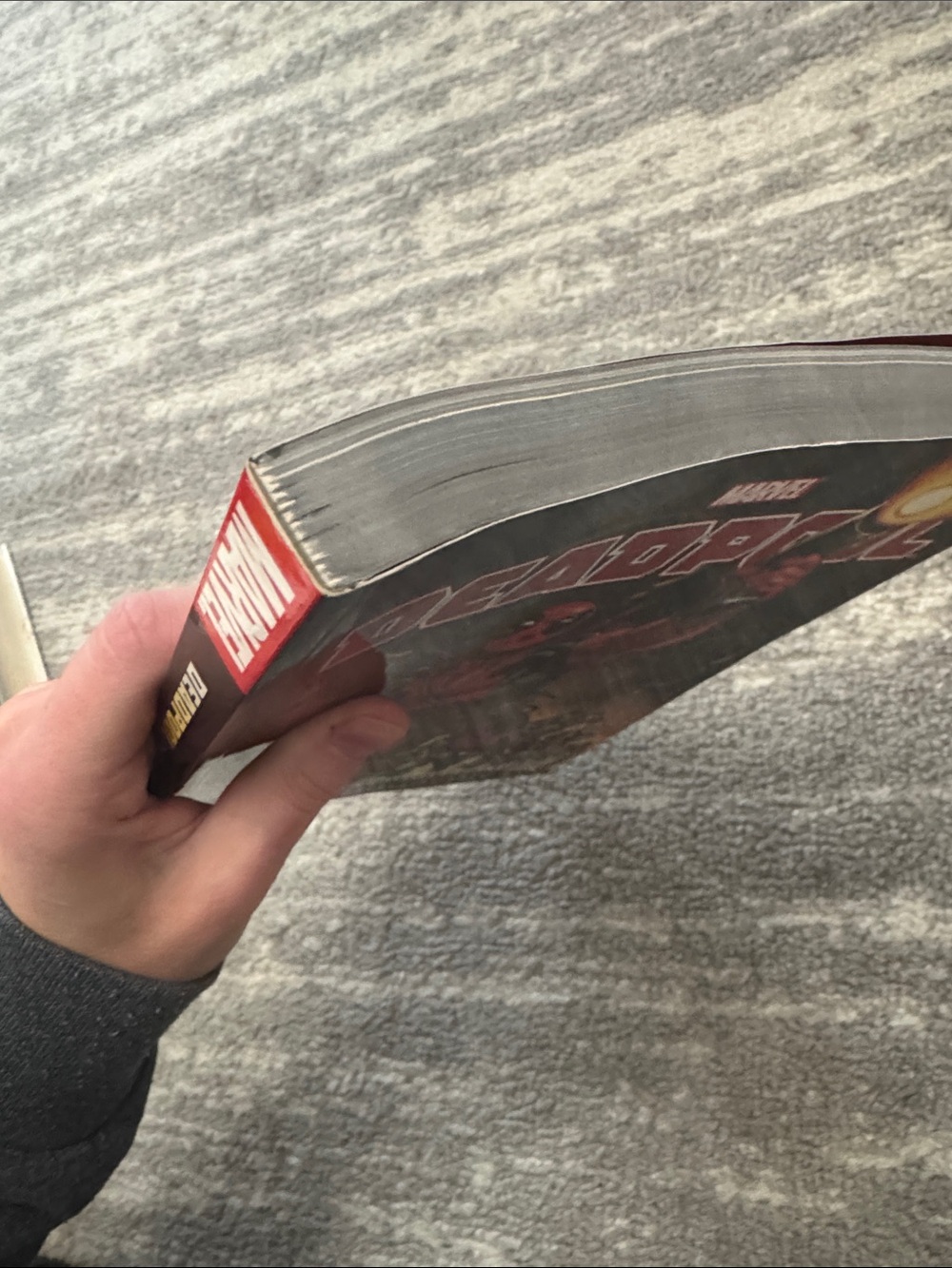 Deadpool: The Complete Collection comic book - Picture 7 of 8
